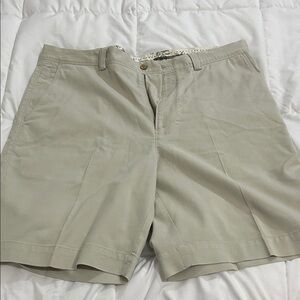 Tommy Bahama Men's Light Beige Flat Front Shorts